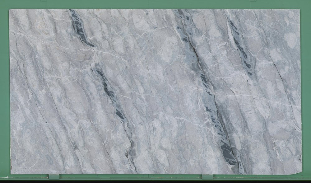 Alaska 20mm leathered quartzite
