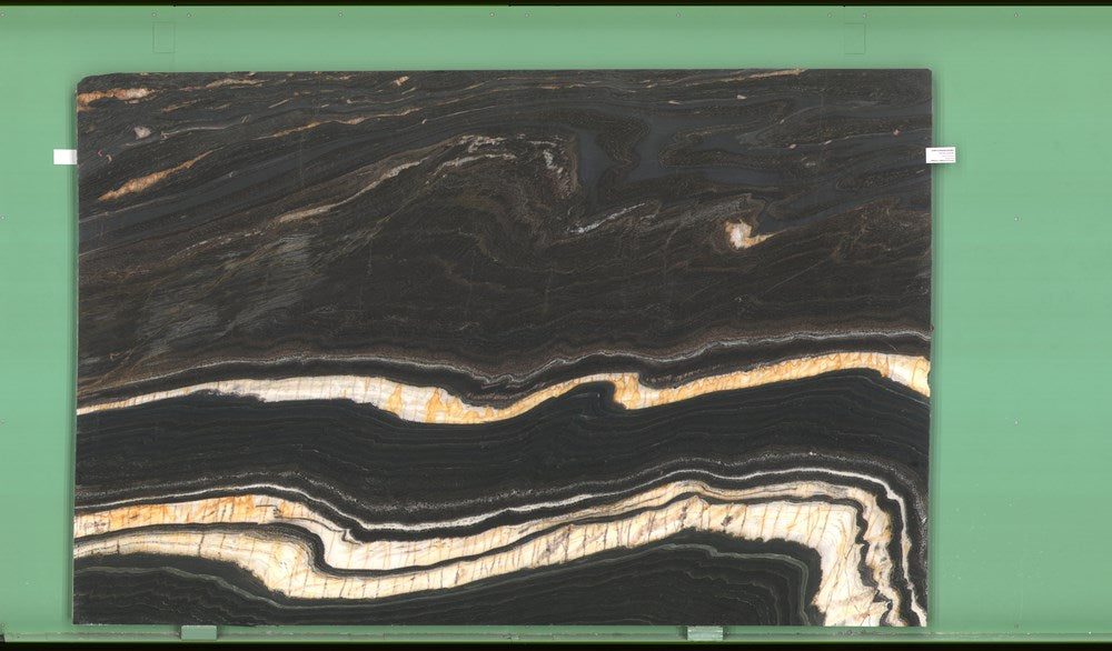 Dark Star 20mm honed quartzite