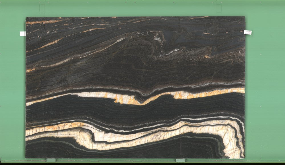 Dark Star 20mm honed quartzite