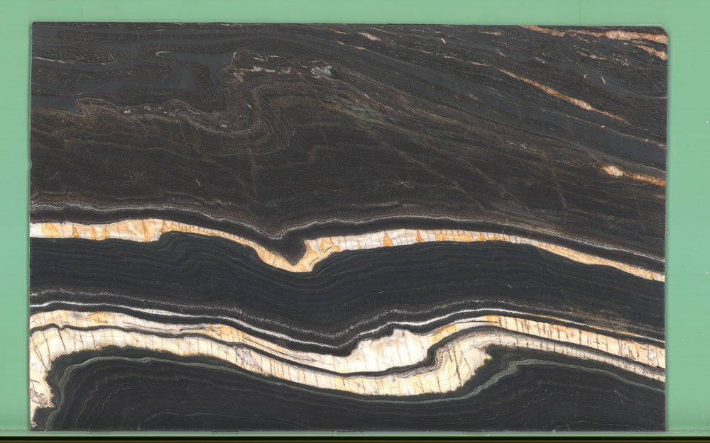 Dark Star 20mm honed quartzite