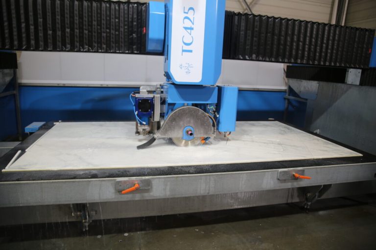 THIBAUT TC425 CNC Bridge Saw
