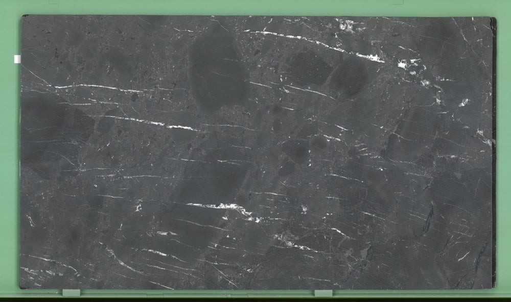 Negresco 20mm leathered quartzite