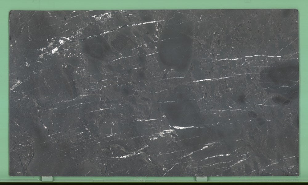 Negresco 20mm leathered quartzite