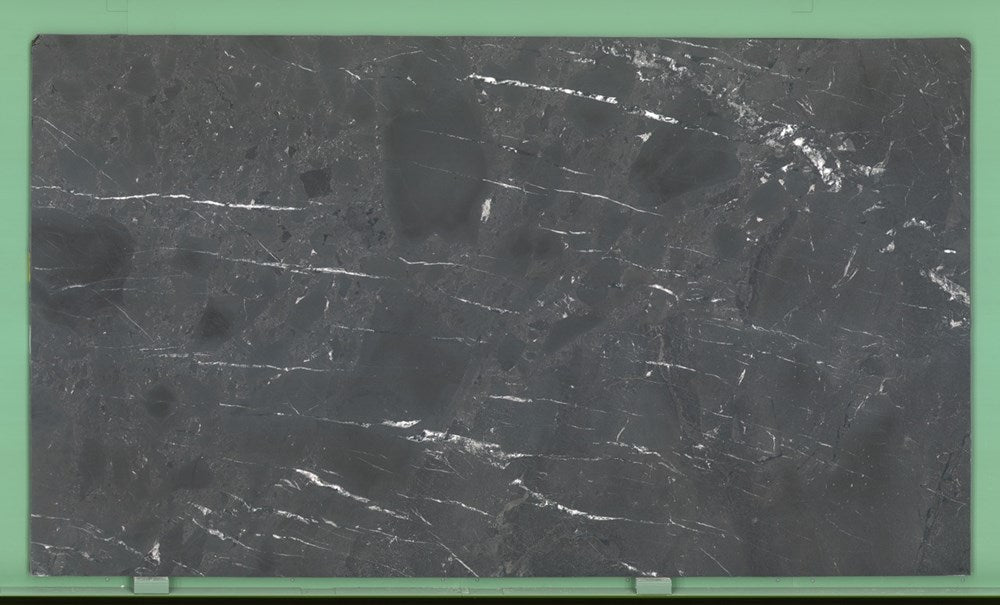 Negresco 20mm leathered quartzite