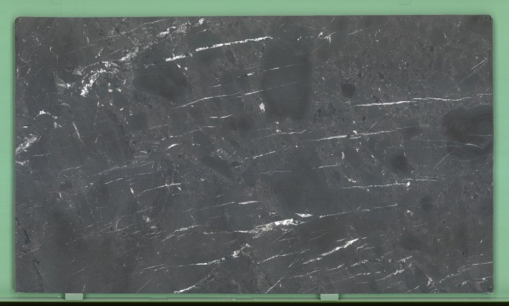 Negresco 20mm leathered quartzite
