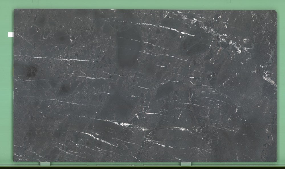 Negresco 20mm leathered quartzite