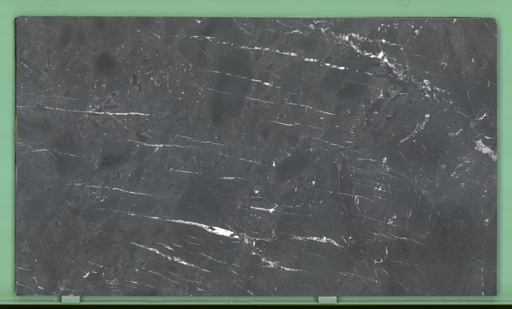 Negresco 20mm leathered quartzite