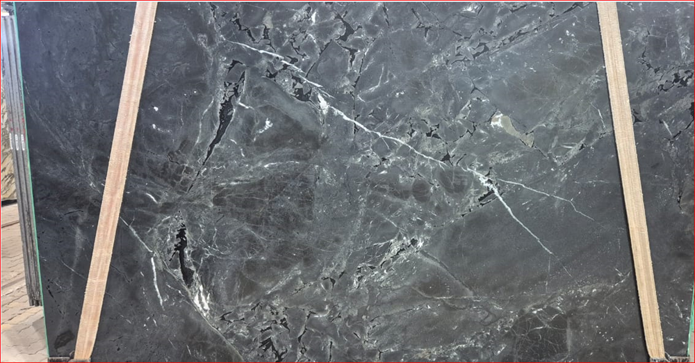 Negresco 20mm leathered quartzite