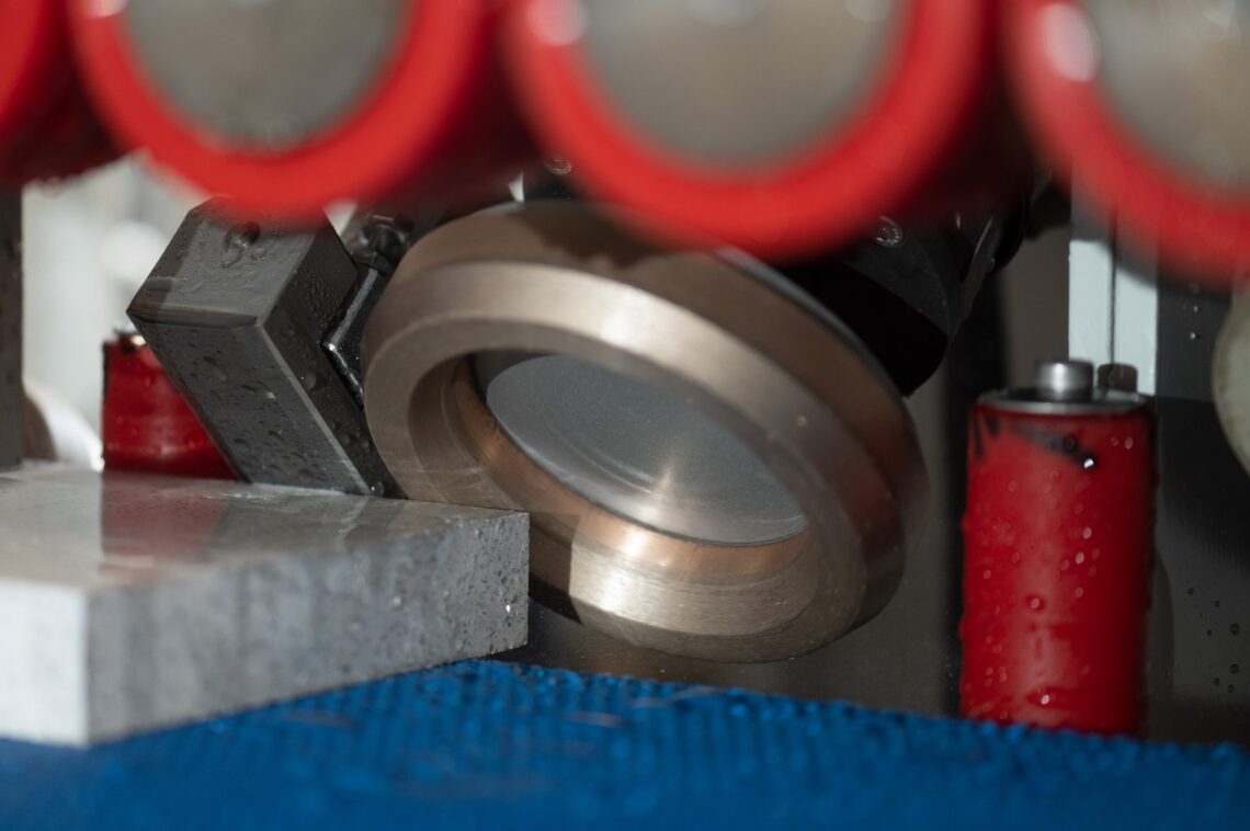 COMANDULLI Ruby Edge Polisher